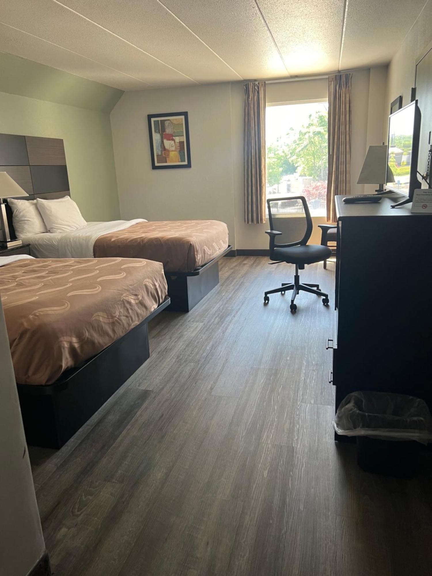 Quality & Hotel